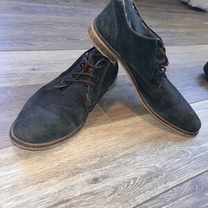Black Lace-Up Oxfords with Rubber Sole